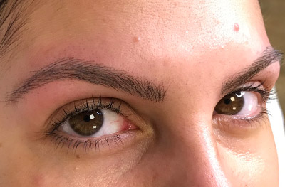 Microblading esthéticienne 49