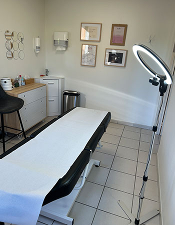 Angers : institut de beauté spécialiste en maquillage semi-permanent des sourcils